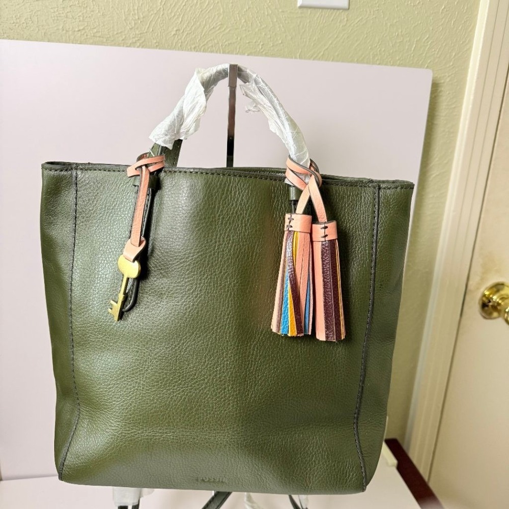 NWT Fossil Camilla Small Convertible Backpack Tote Green Olive Leather Tassel
